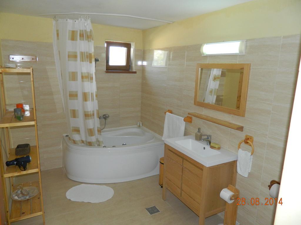 Belegania Villa Oarja Экстерьер фото